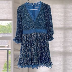 Alice + Olivia - NWT Blue and White Dress